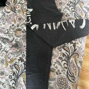 Calvin Klein workout leggings.